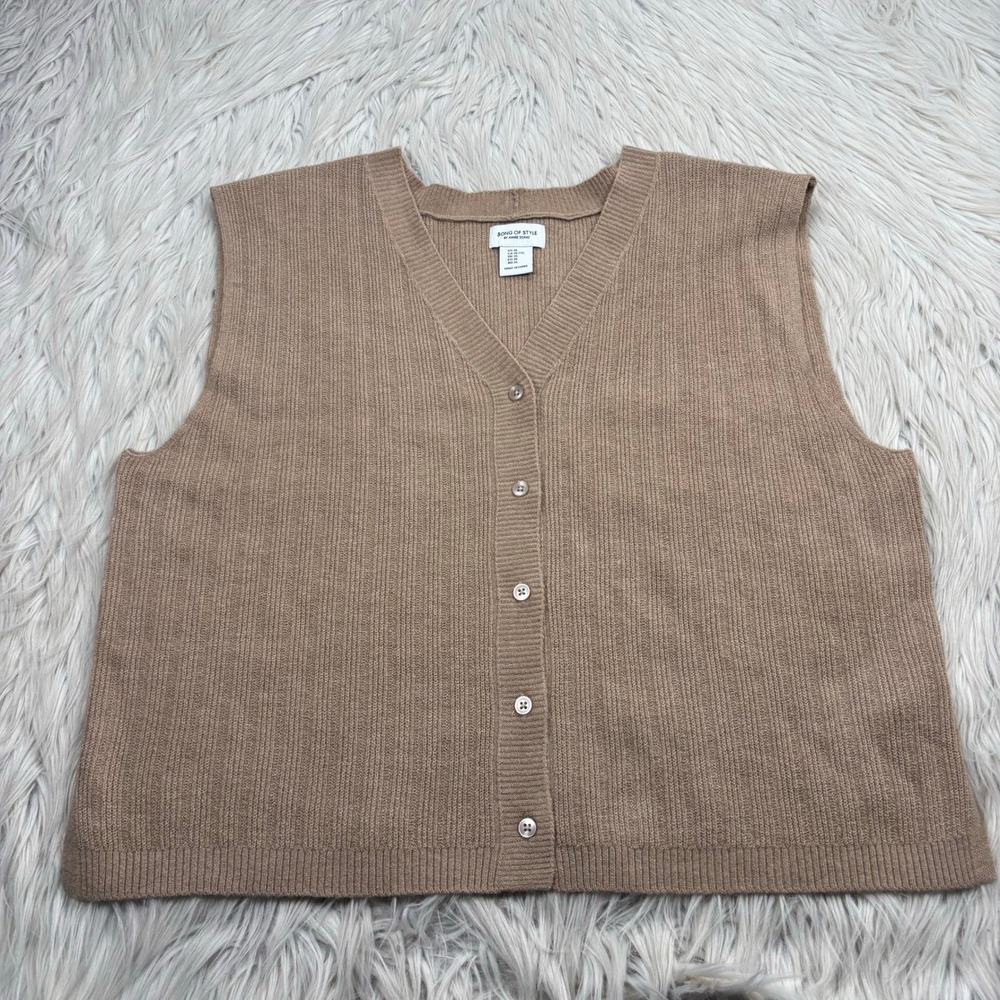 Song of Style Aimme Song Women's XL Tan Ribbed V-Neck Button Front Sweater Vest